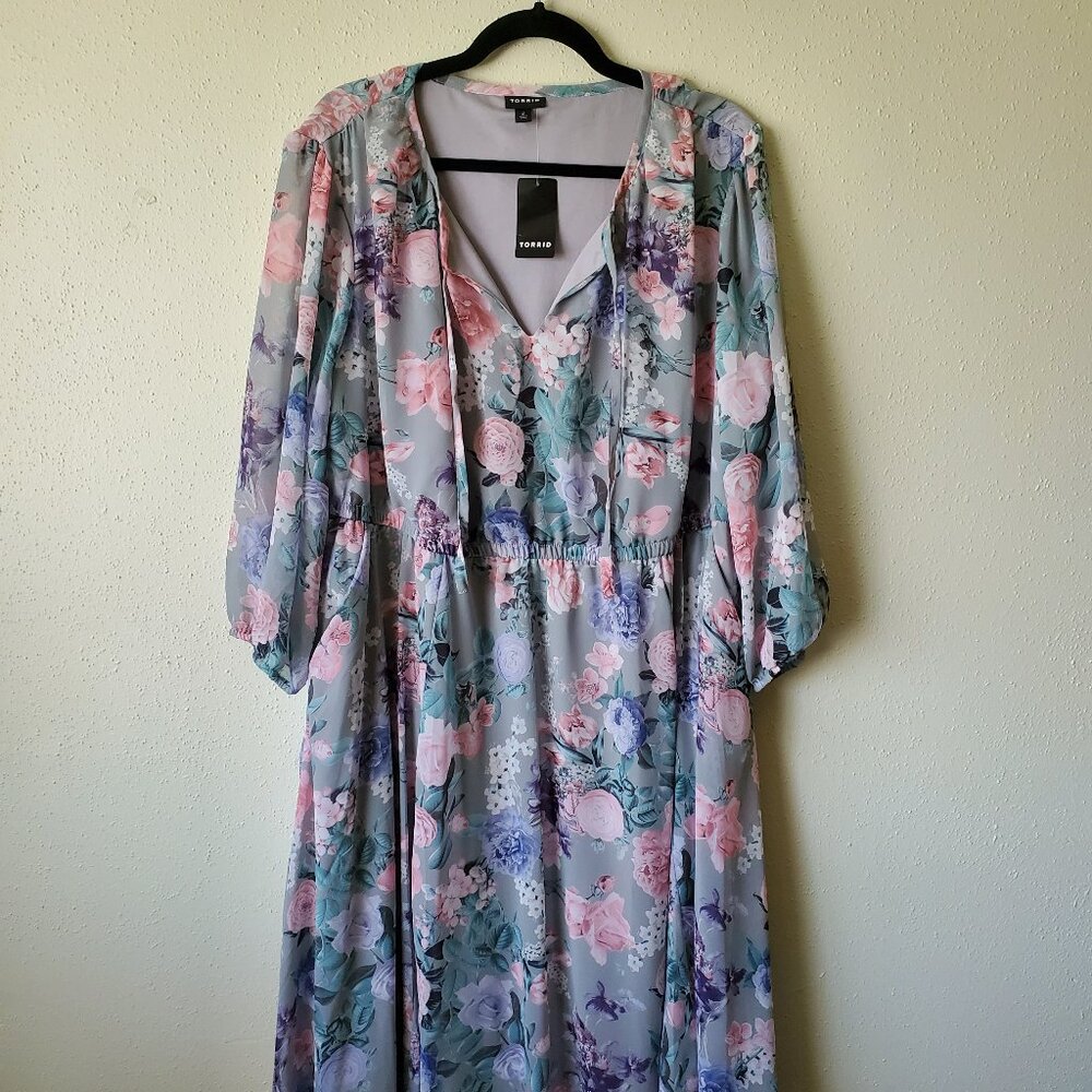 NWT 2 Torrid Midi Floral Dress Long Sleeve Flowy with Pockets